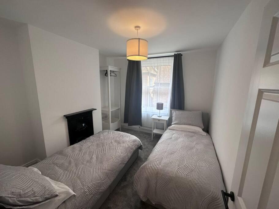 Вілла Riverside 3 Bed House Вінчестер Екстер'єр фото